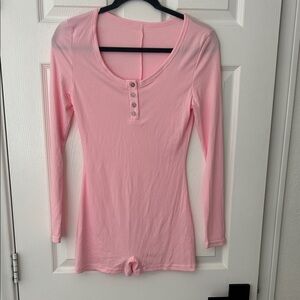 Chic Pink Long Sleeve Bodysuit